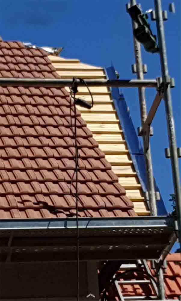  Des professionnels de la rénovation de toiture à votre service à Dourdan