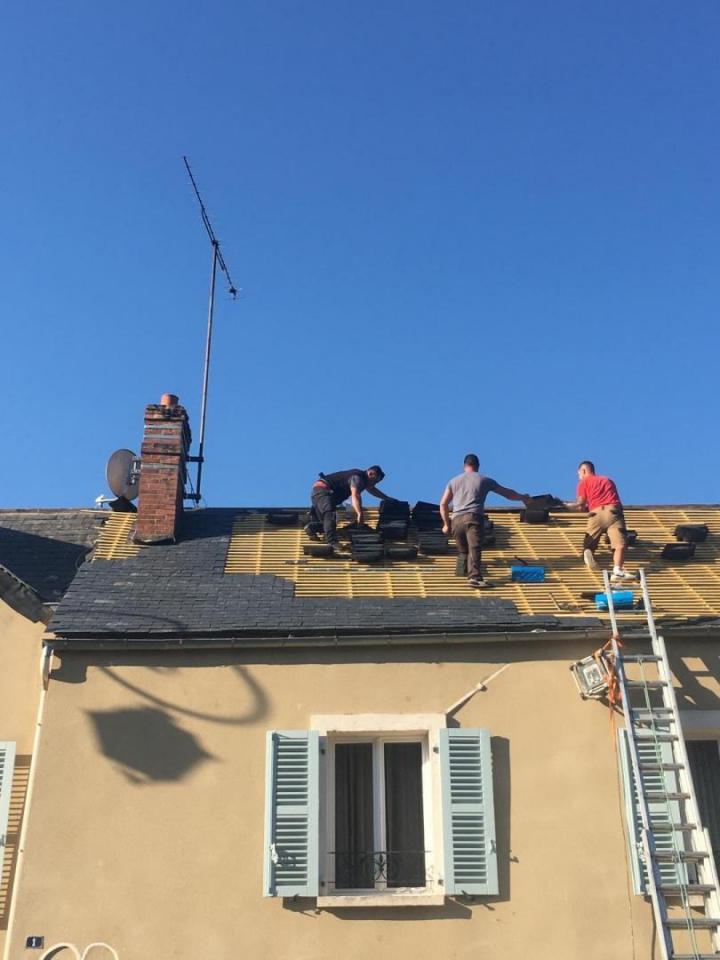 Des professionnels de la rénovation de toiture à votre service à Dourdan